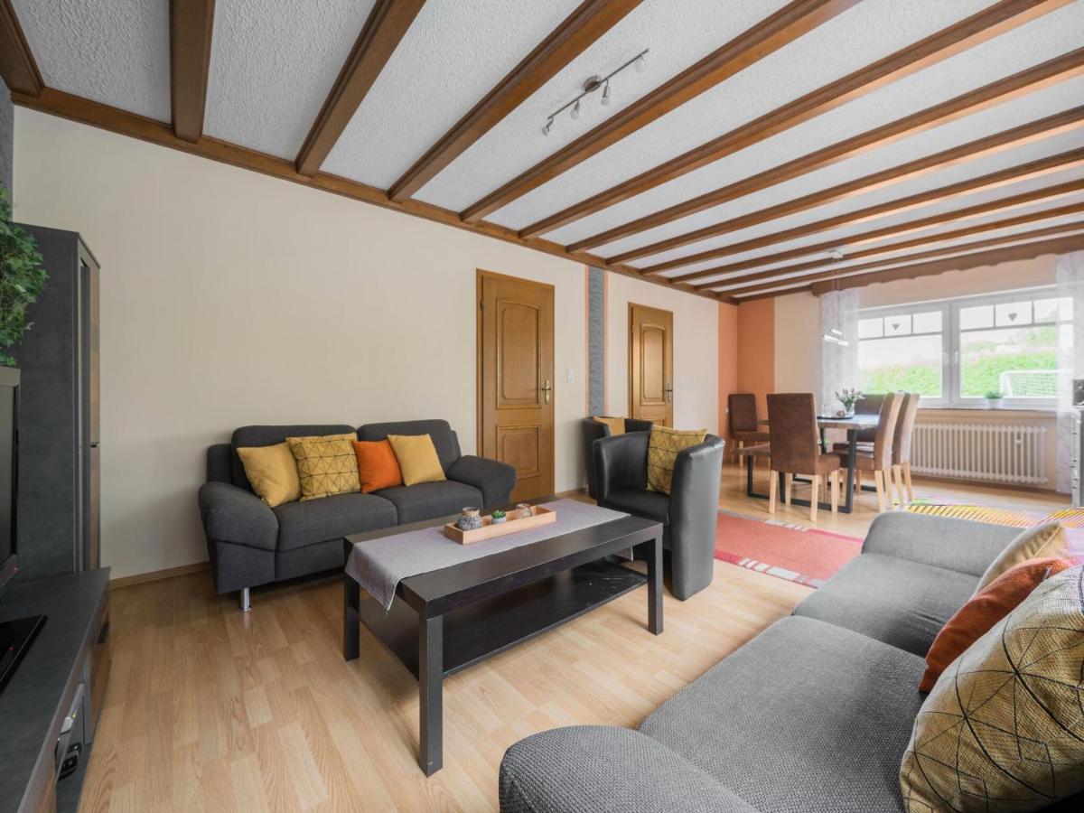 A Detached Holiday Home In A Highly Scenic Area Trierscheid 外观 照片