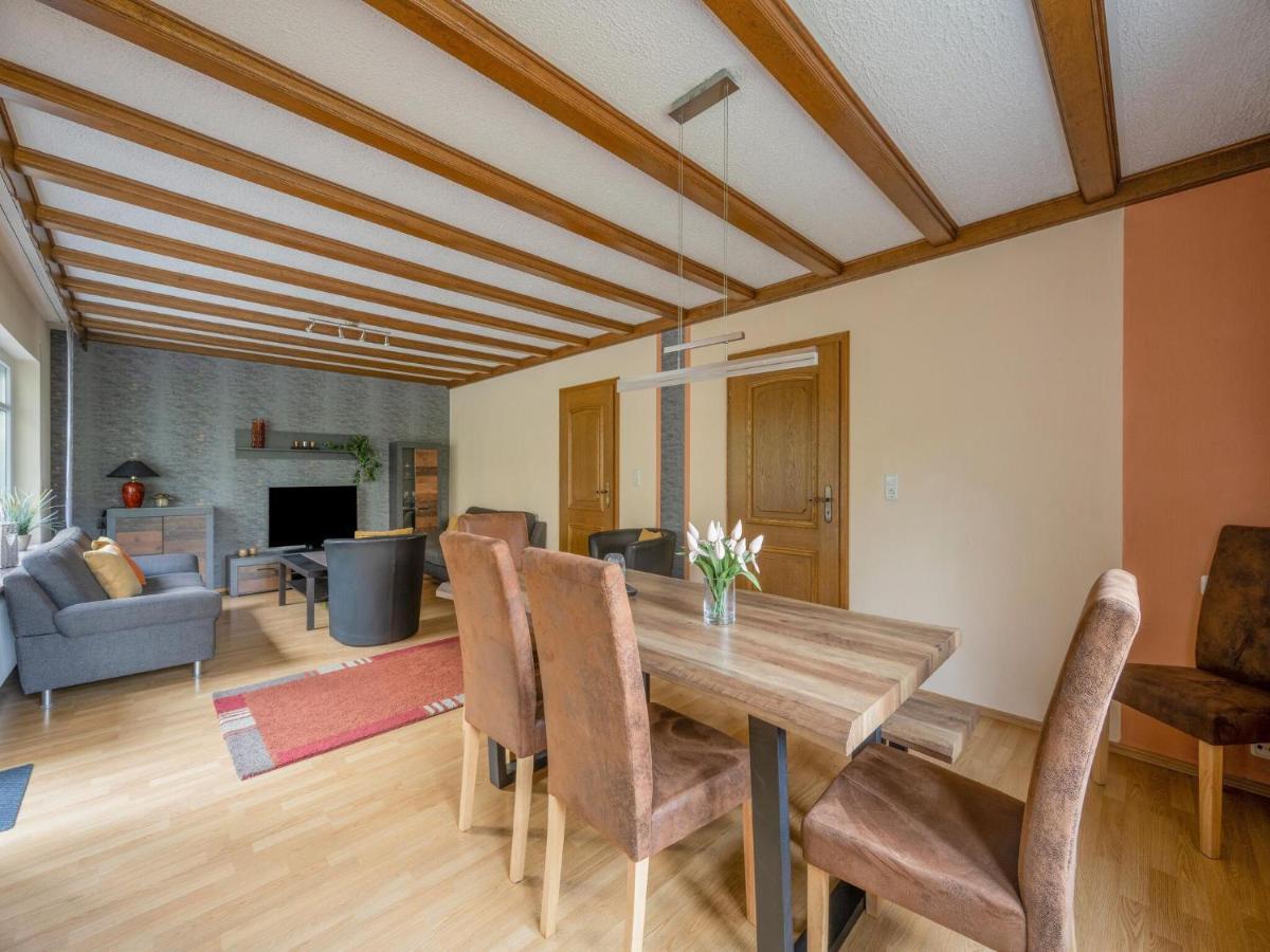 A Detached Holiday Home In A Highly Scenic Area Trierscheid 外观 照片
