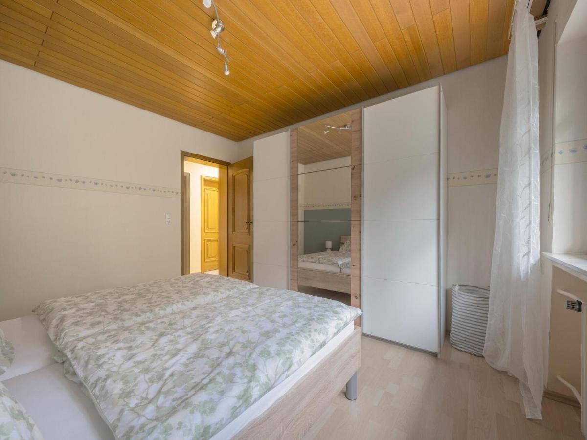 A Detached Holiday Home In A Highly Scenic Area Trierscheid 外观 照片