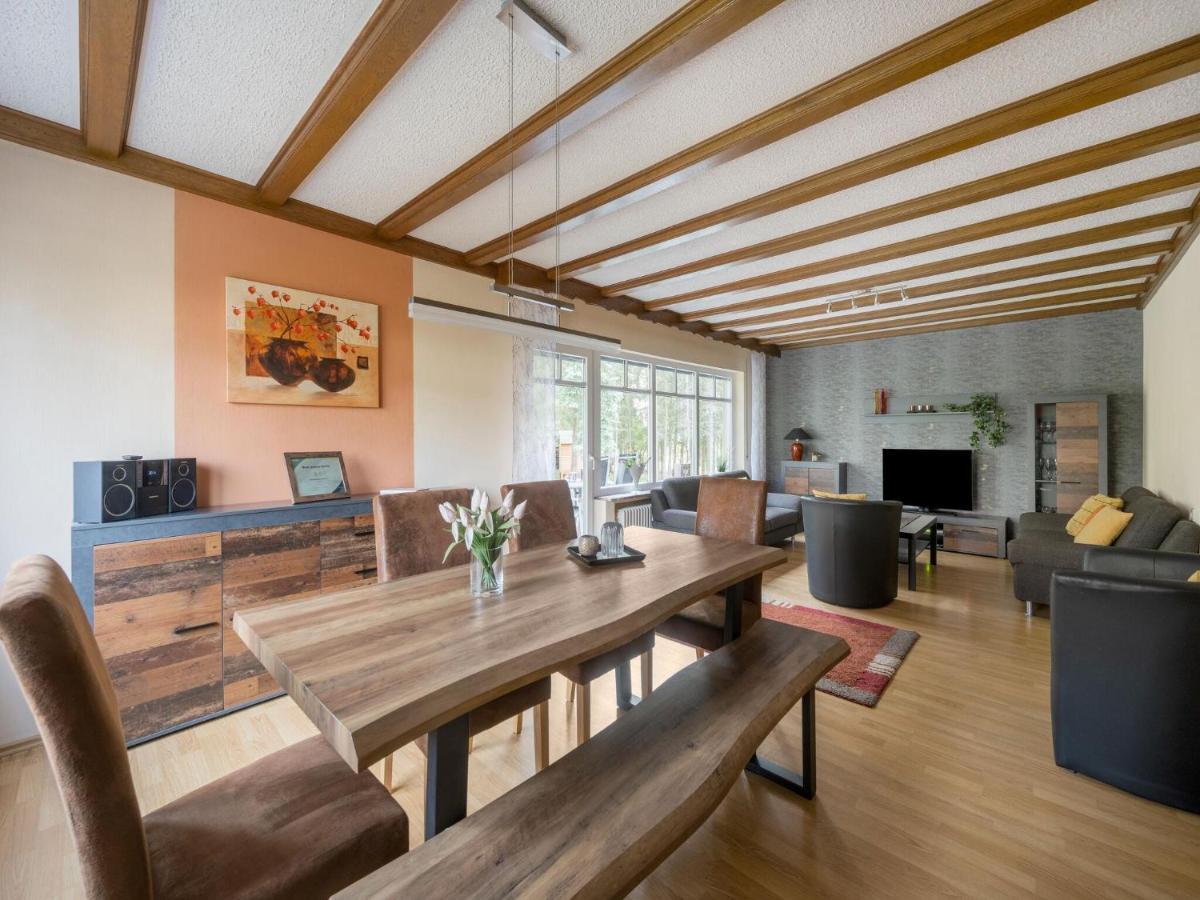 A Detached Holiday Home In A Highly Scenic Area Trierscheid 外观 照片